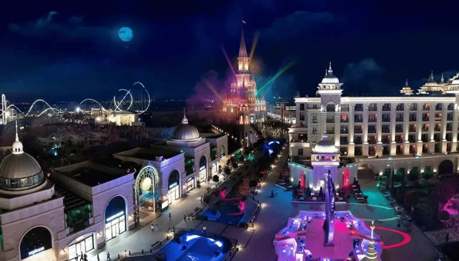 The Land of Legends Night Show photo 12